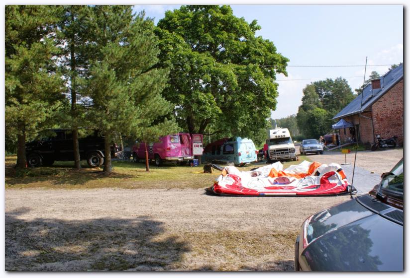 802x537 pixels (99K)